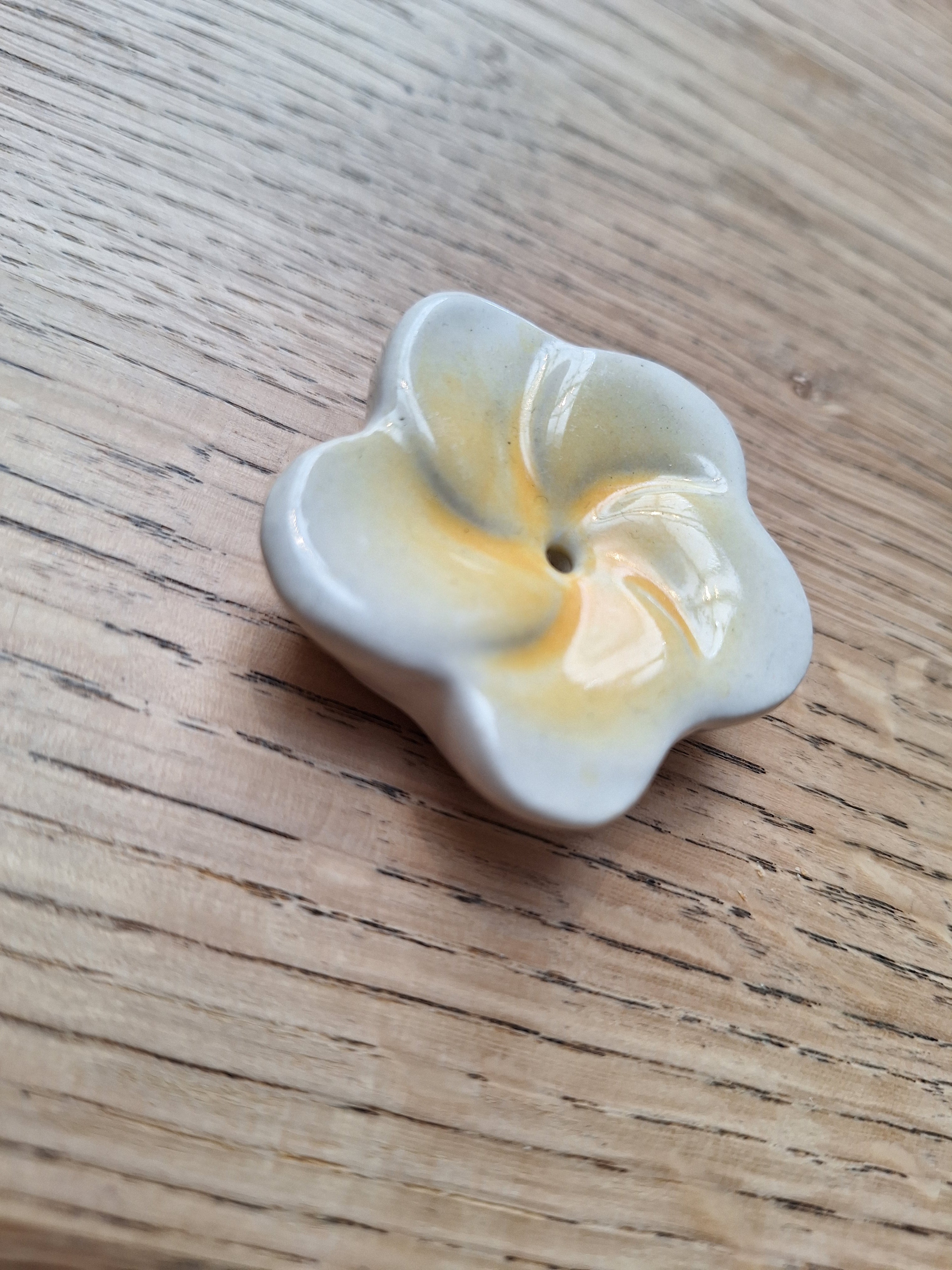 Wierook houder bloem