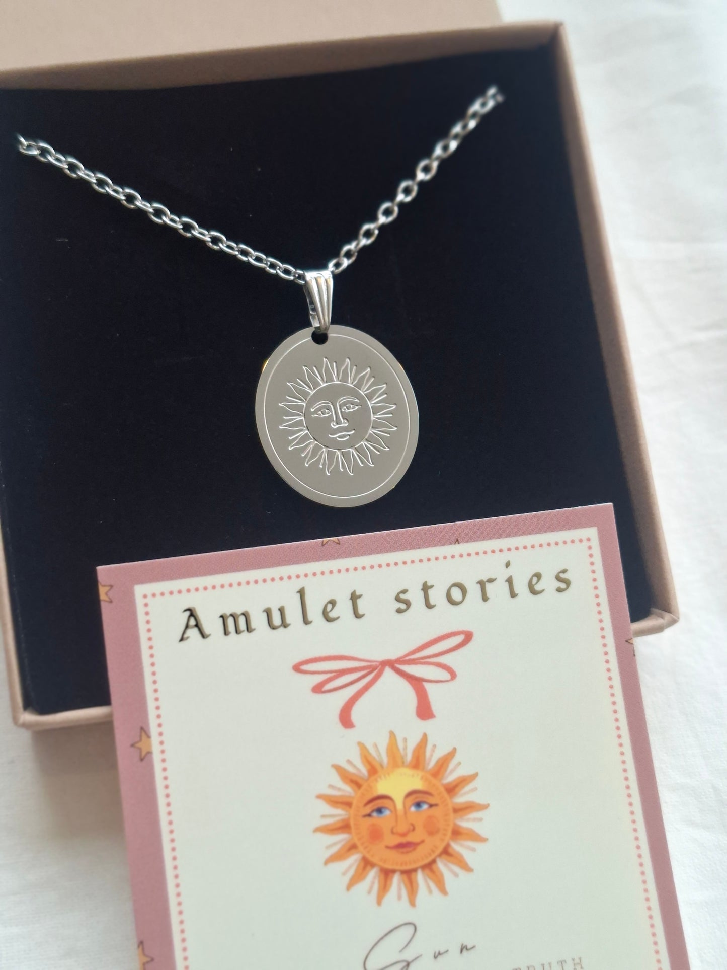Amulet Stories Ketting