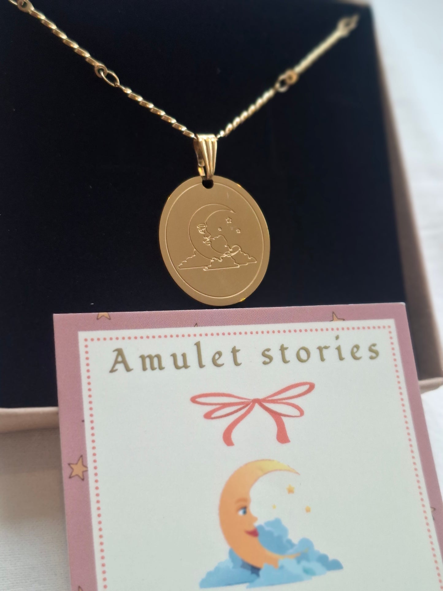 Amulet Stories Ketting
